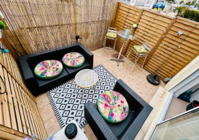 Cosy studio avec terrasse au Grau du Roi